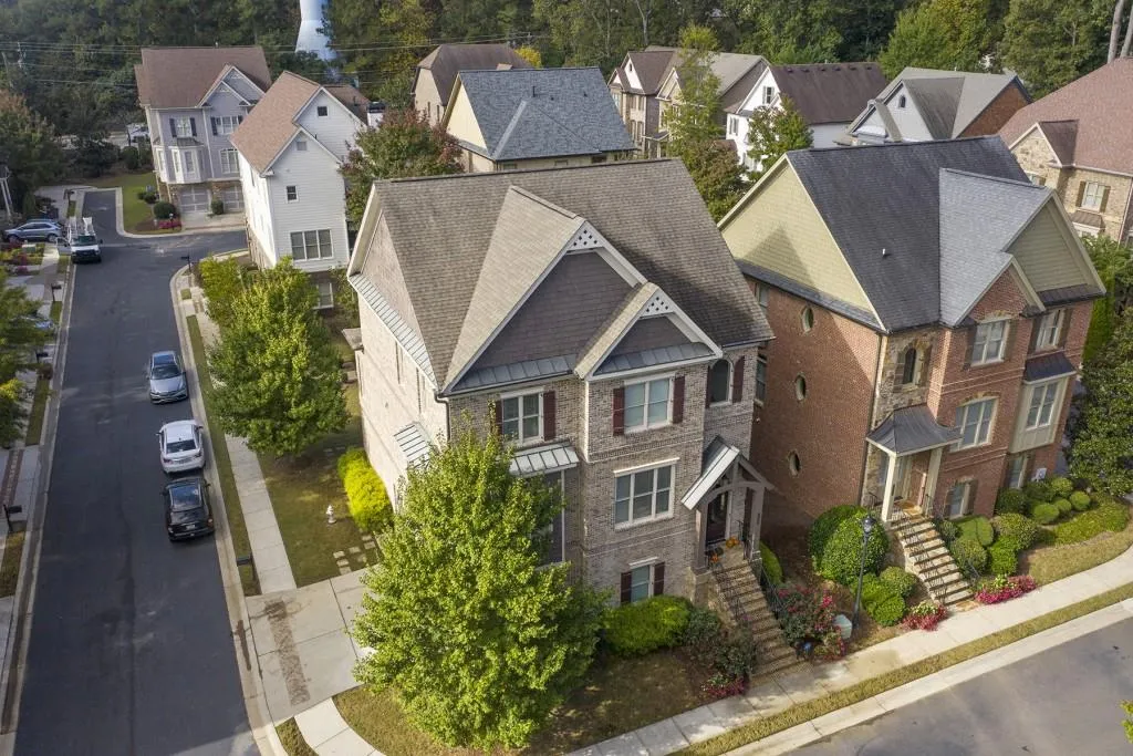 7968 Magnolia Square, Sandy Springs, Georgia 30350, 4 Bedrooms Bedrooms, ,3 BathroomsBathrooms,Residential,Sold,7968 Magnolia Square,6800080