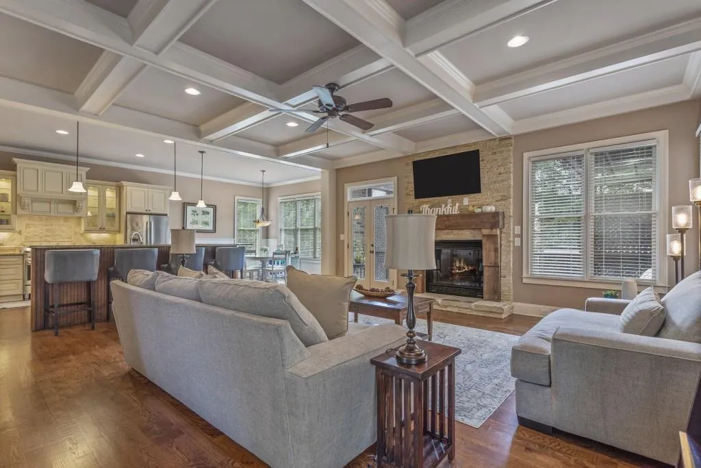 7968 Magnolia Square, Sandy Springs, Georgia 30350, 4 Bedrooms Bedrooms, ,3 BathroomsBathrooms,Residential,Sold,7968 Magnolia Square,6800080