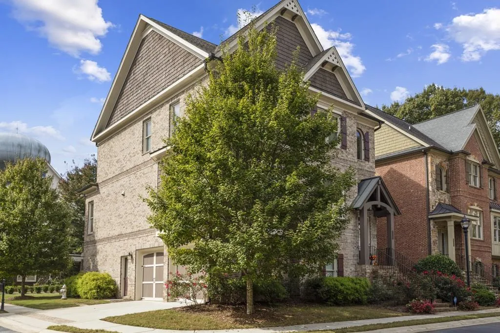 7968 Magnolia Square, Sandy Springs, Georgia 30350, 4 Bedrooms Bedrooms, ,3 BathroomsBathrooms,Residential,Sold,7968 Magnolia Square,6800080