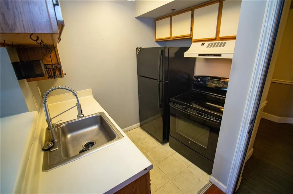 795 Hammond Drive Unit 609, Atlanta, Georgia 30328, 1 Bedroom Bedrooms, ,1 BathroomBathrooms,Residential,Sold,795 Hammond Drive Unit 609,6969401