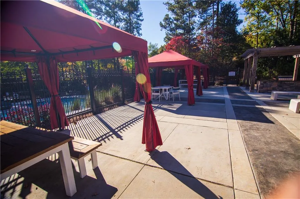 795 Hammond Drive Unit 609, Atlanta, Georgia 30328, 1 Bedroom Bedrooms, ,1 BathroomBathrooms,Residential,Sold,795 Hammond Drive Unit 609,6969401