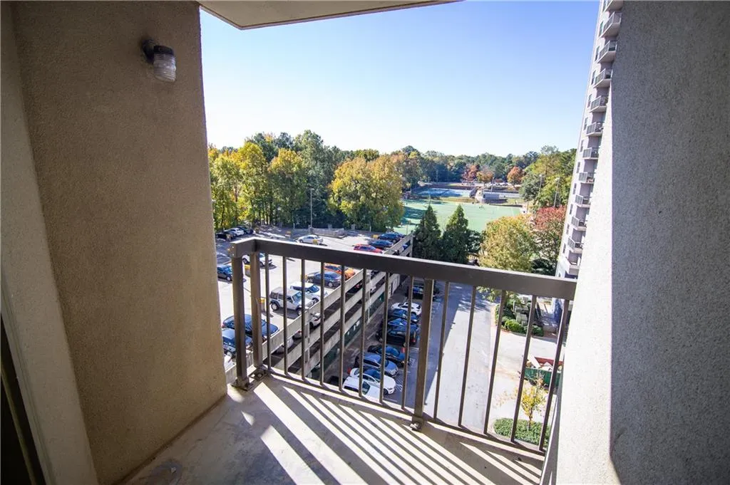 795 Hammond Drive Unit 609, Atlanta, Georgia 30328, 1 Bedroom Bedrooms, ,1 BathroomBathrooms,Residential,Sold,795 Hammond Drive Unit 609,6969401