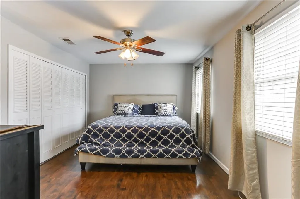 Georgia 30328, ,2 BathroomsBathrooms,Residential,Sold,6676274