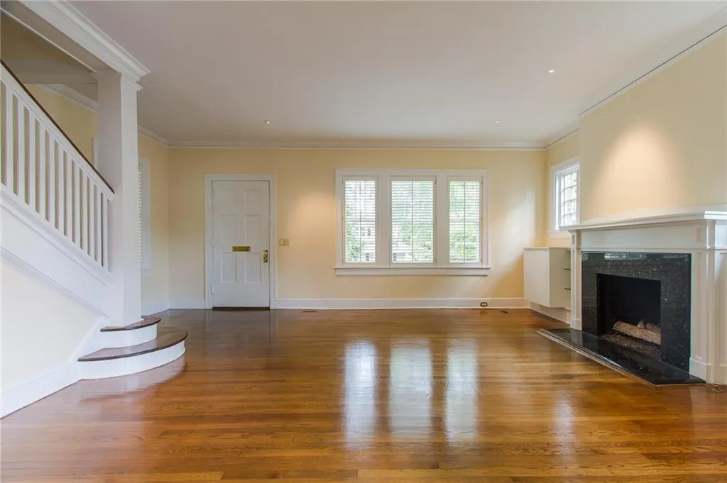 149 17th Street, Atlanta, Georgia 30309, 3 Bedrooms Bedrooms, ,2 BathroomsBathrooms,Residential,Sold,149 17th Street,5748896