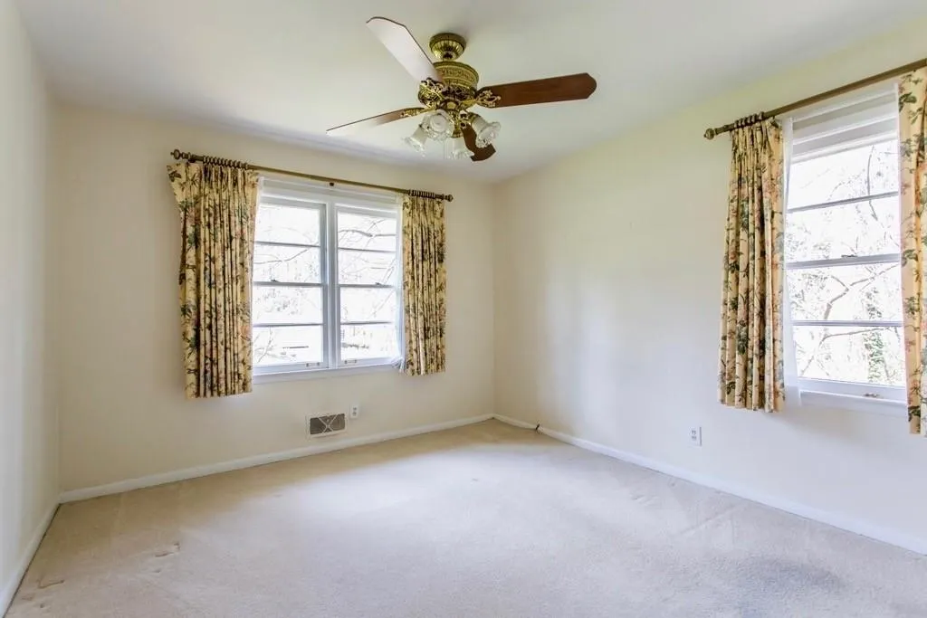 6715 Wright Road, Sandy Springs, Georgia 30328, 3 Bedrooms Bedrooms, ,2 BathroomsBathrooms,Residential,Sold,6715 Wright Road,6525695