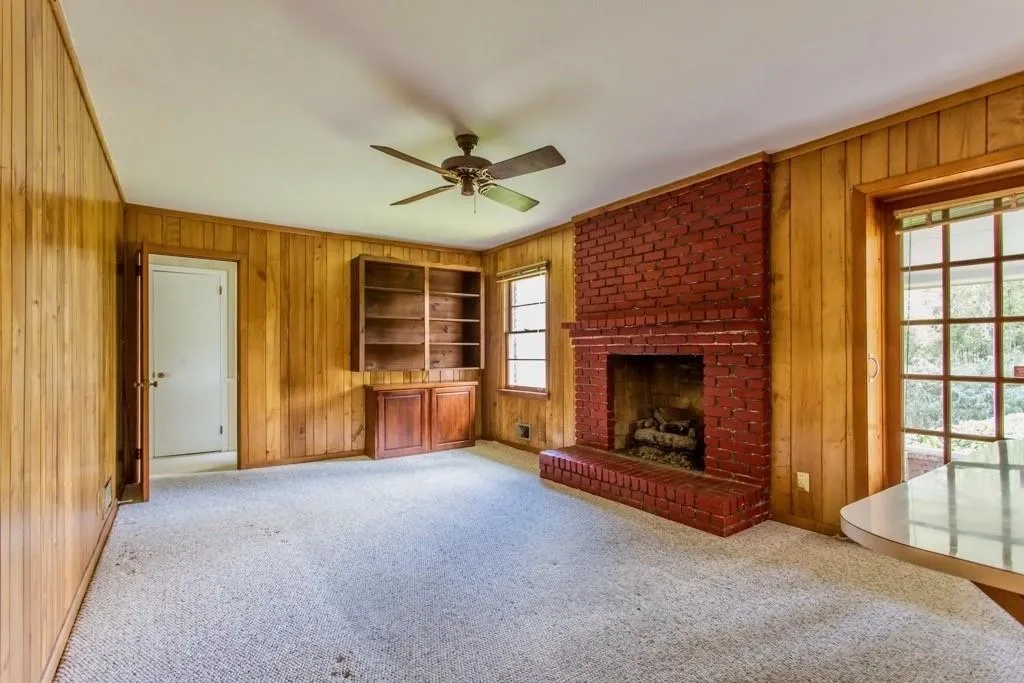 6715 Wright Road, Sandy Springs, Georgia 30328, 3 Bedrooms Bedrooms, ,2 BathroomsBathrooms,Residential,Sold,6715 Wright Road,6525695