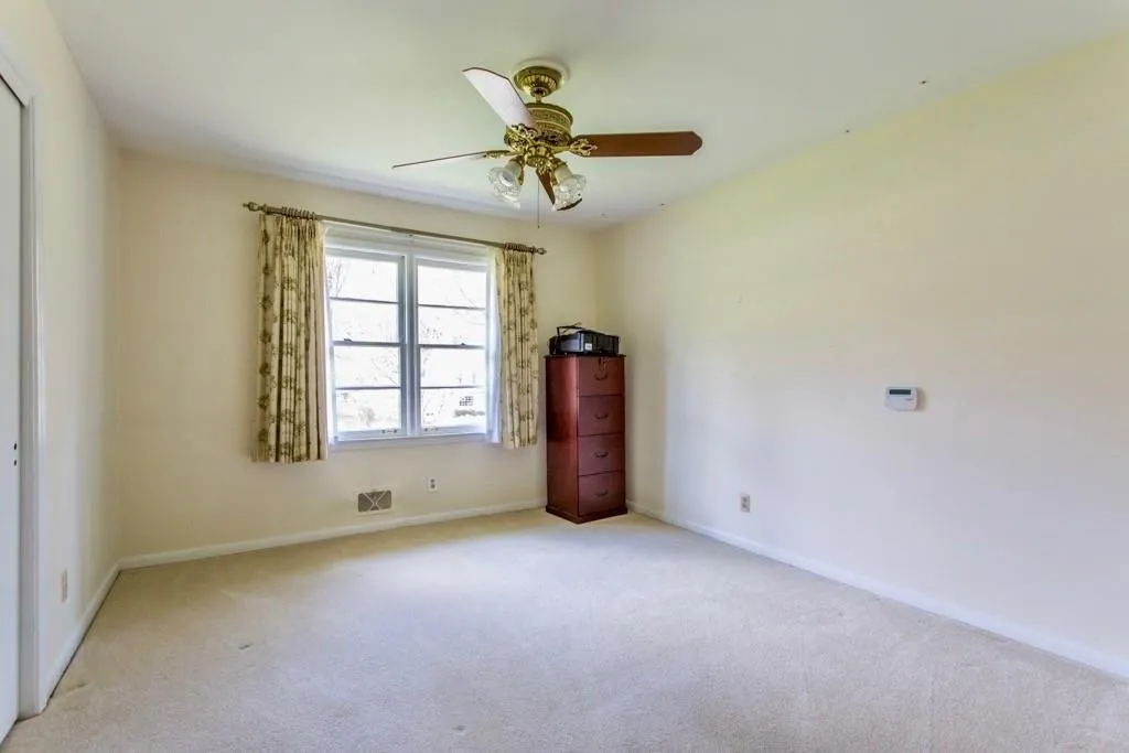 6715 Wright Road, Sandy Springs, Georgia 30328, 3 Bedrooms Bedrooms, ,2 BathroomsBathrooms,Residential,Sold,6715 Wright Road,6525695