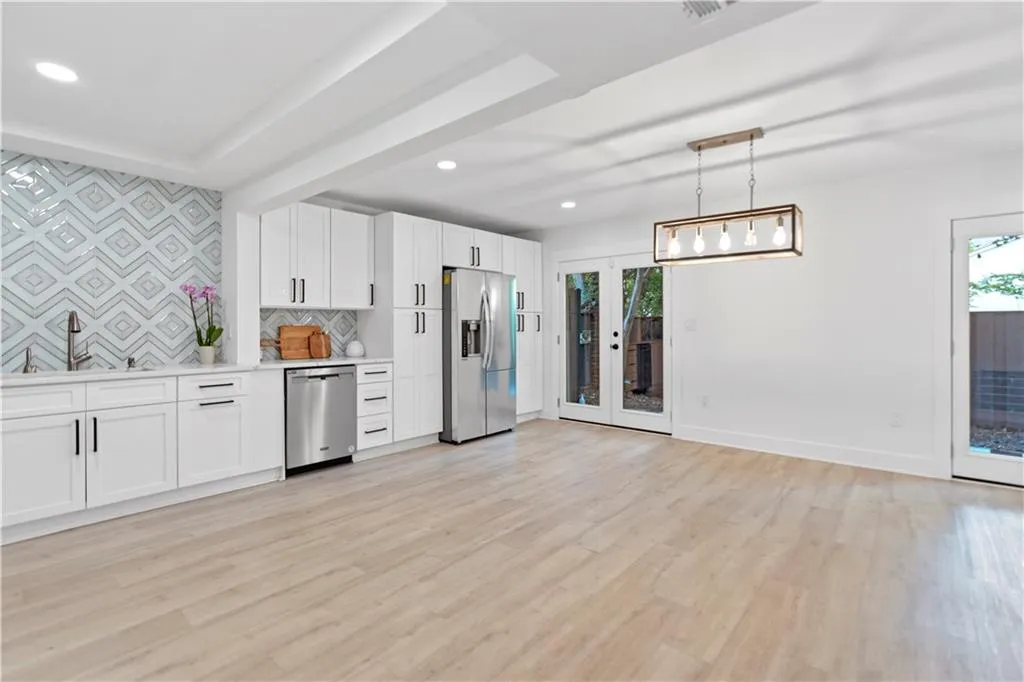 Kitchen & Living Space