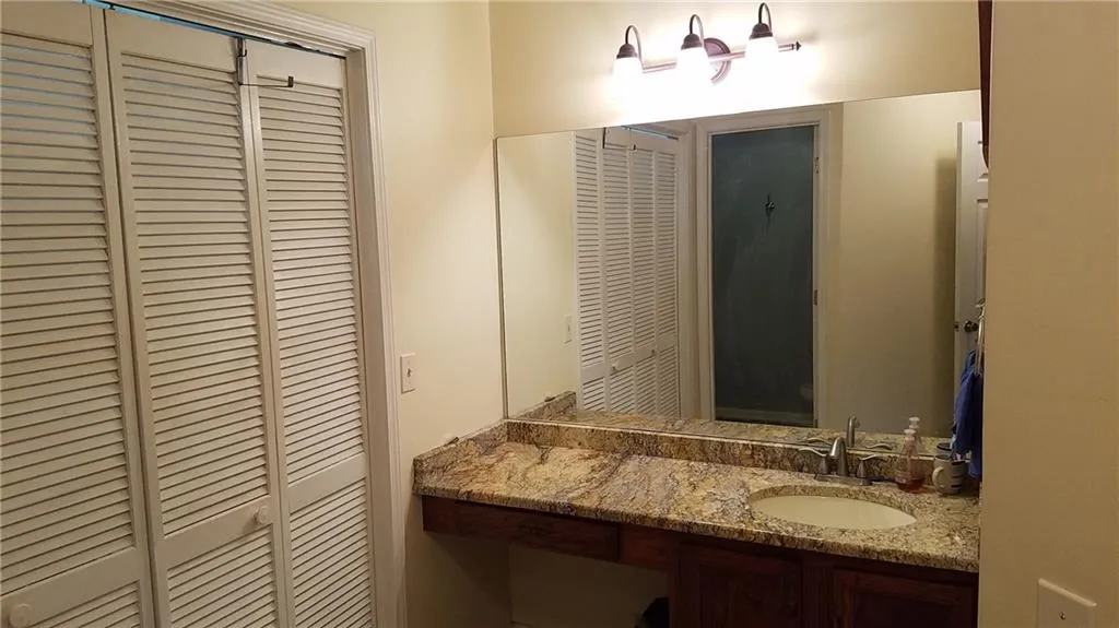 710 Abingdon Way, Atlanta, Georgia 30328, 1 Bedroom Bedrooms, ,1 BathroomBathrooms,Residential,Sold,710 Abingdon Way,6082199