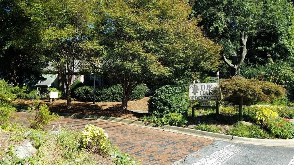 710 Abingdon Way, Atlanta, Georgia 30328, 1 Bedroom Bedrooms, ,1 BathroomBathrooms,Residential,Sold,710 Abingdon Way,6082199