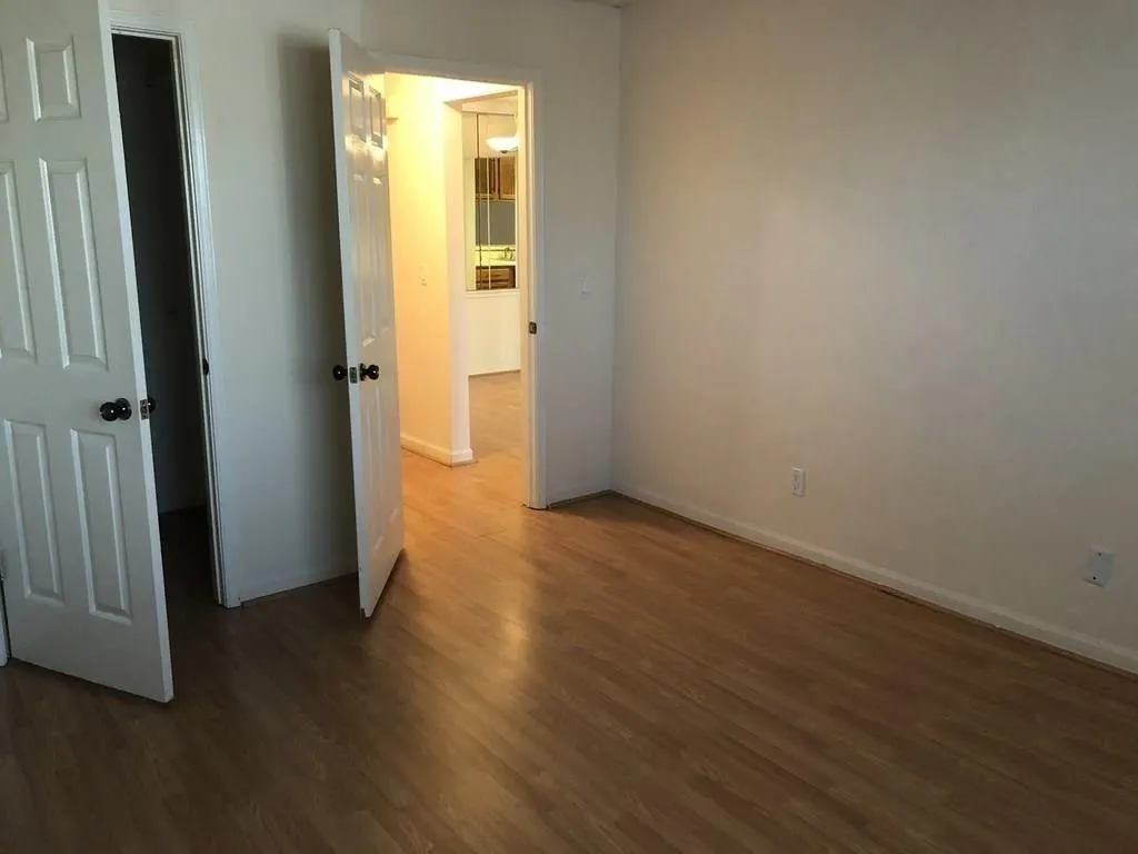 101 Barrington Hills Drive, Atlanta, Georgia 30350, 1 Bedroom Bedrooms, ,1 BathroomBathrooms,Residential,Sold,101 Barrington Hills Drive,6628226