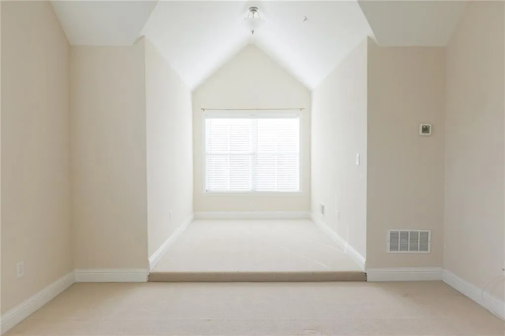 1123 Glenridge Place, Atlanta, Georgia 30342, 3 Bedrooms Bedrooms, ,2 BathroomsBathrooms,Residential,Sold,1123 Glenridge Place,5832111