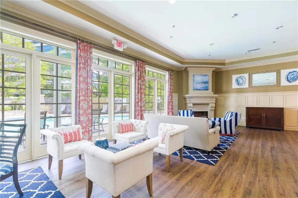 1123 Glenridge Place, Atlanta, Georgia 30342, 3 Bedrooms Bedrooms, ,2 BathroomsBathrooms,Residential,Sold,1123 Glenridge Place,5832111