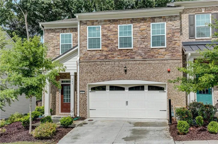 137 Holden Way, Woodstock, Georgia 30189