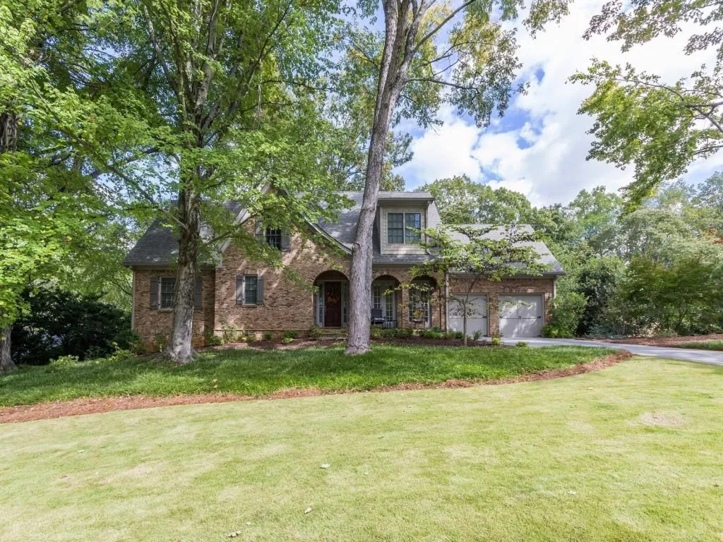 1027 Northcliffe Drive, Atlanta, Georgia 30318, 4 Bedrooms Bedrooms, ,3 BathroomsBathrooms,Residential,Sold,1027 Northcliffe Drive,5766576