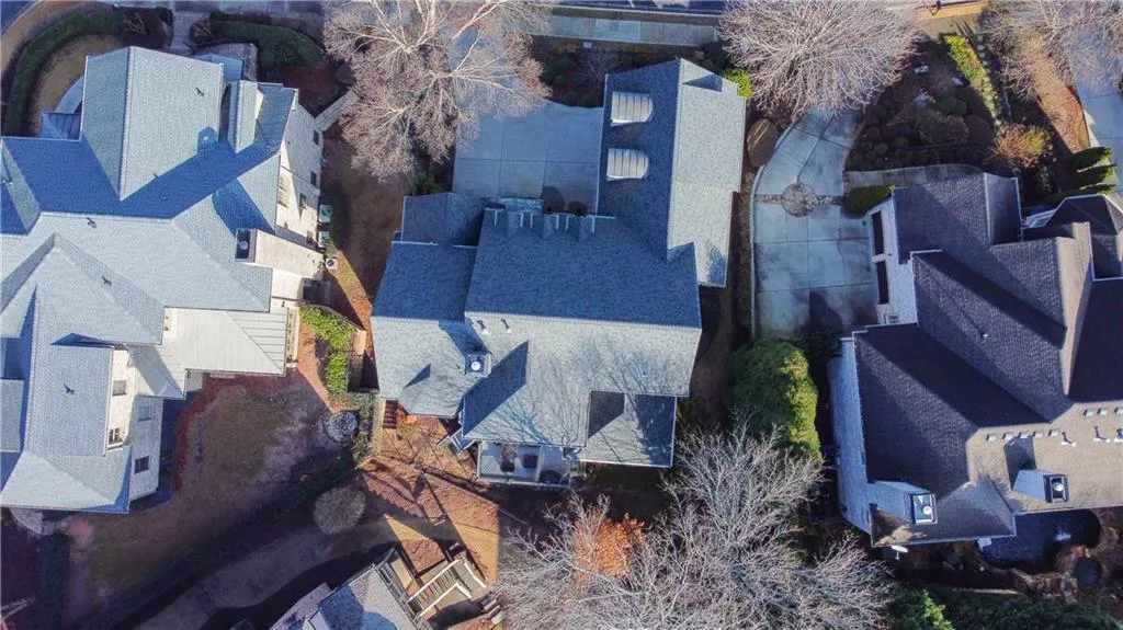 515 Glengate Cove, Sandy Springs, Georgia 30328, 5 Bedrooms Bedrooms, ,5 BathroomsBathrooms,Residential,Sold,515 Glengate Cove,7154415