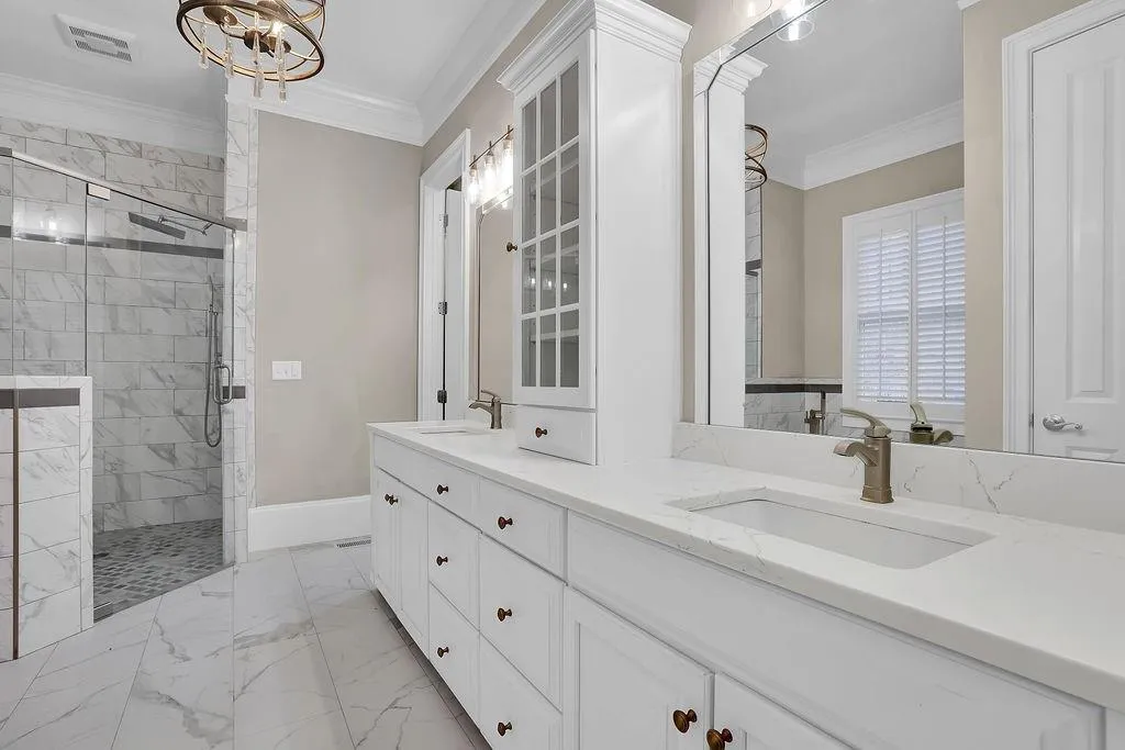 515 Glengate Cove, Sandy Springs, Georgia 30328, 5 Bedrooms Bedrooms, ,5 BathroomsBathrooms,Residential,Sold,515 Glengate Cove,7154415