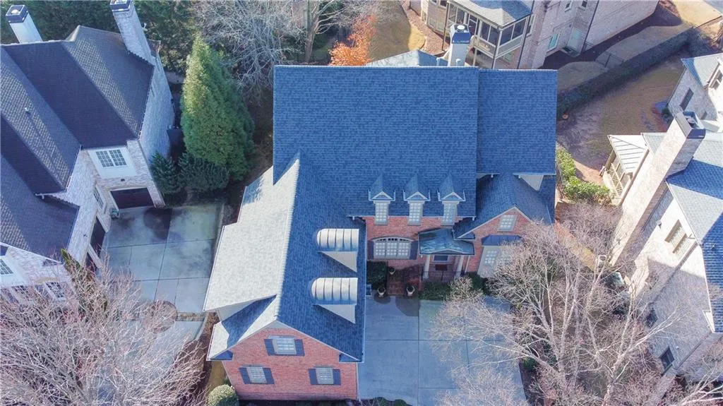 515 Glengate Cove, Sandy Springs, Georgia 30328, 5 Bedrooms Bedrooms, ,5 BathroomsBathrooms,Residential,Sold,515 Glengate Cove,7154415