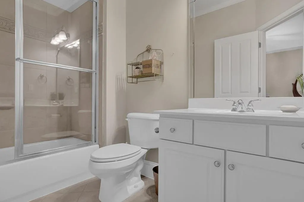 515 Glengate Cove, Sandy Springs, Georgia 30328, 5 Bedrooms Bedrooms, ,5 BathroomsBathrooms,Residential,Sold,515 Glengate Cove,7154415