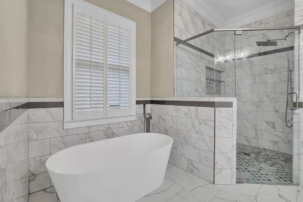 515 Glengate Cove, Sandy Springs, Georgia 30328, 5 Bedrooms Bedrooms, ,5 BathroomsBathrooms,Residential,Sold,515 Glengate Cove,7154415