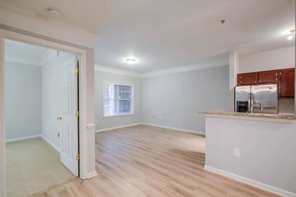 2700 Pine Tree Road Ne Unit 2015, Atlanta, Georgia 30324, 1 Bedroom Bedrooms, ,1 BathroomBathrooms,Residential,Sold,2700 Pine Tree Road Ne Unit 2015,6088413