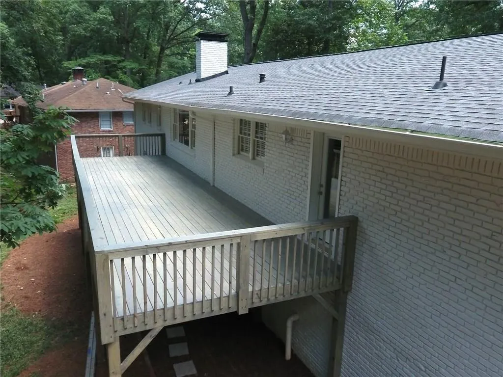 6718 Brandon Mill Road, Atlanta, Georgia 30328, 3 Bedrooms Bedrooms, ,3 BathroomsBathrooms,Residential,Sold,6718 Brandon Mill Road,5909676