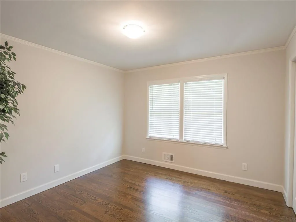 6718 Brandon Mill Road, Atlanta, Georgia 30328, 3 Bedrooms Bedrooms, ,3 BathroomsBathrooms,Residential,Sold,6718 Brandon Mill Road,5909676