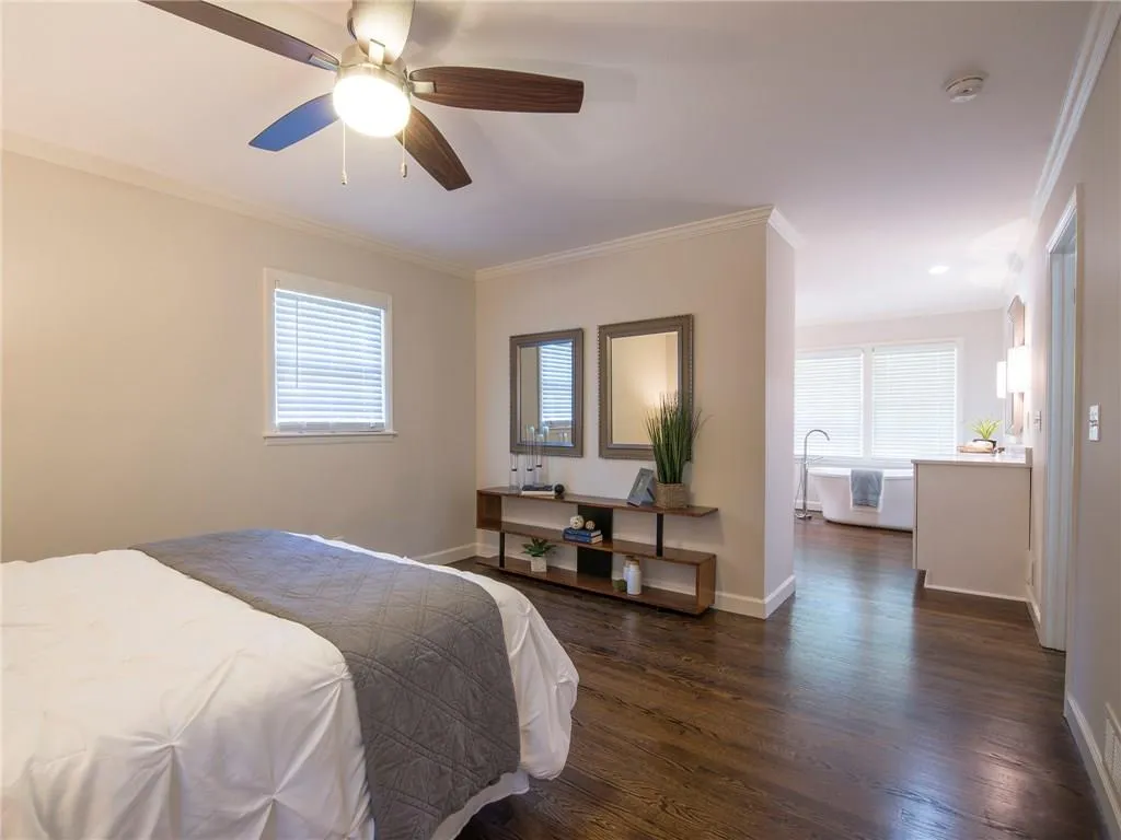 6718 Brandon Mill Road, Atlanta, Georgia 30328, 3 Bedrooms Bedrooms, ,3 BathroomsBathrooms,Residential,Sold,6718 Brandon Mill Road,5909676