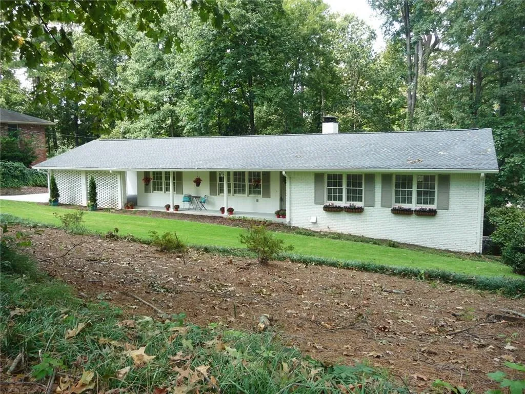 6718 Brandon Mill Road, Atlanta, Georgia 30328, 3 Bedrooms Bedrooms, ,3 BathroomsBathrooms,Residential,Sold,6718 Brandon Mill Road,5909676