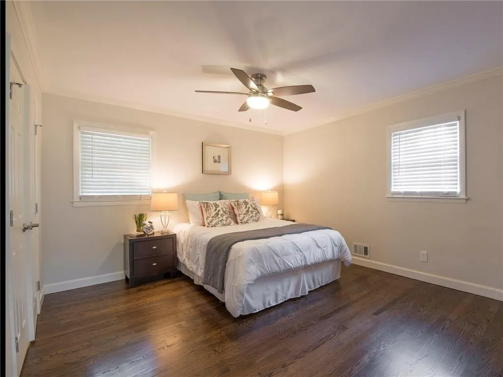 6718 Brandon Mill Road, Atlanta, Georgia 30328, 3 Bedrooms Bedrooms, ,3 BathroomsBathrooms,Residential,Sold,6718 Brandon Mill Road,5909676