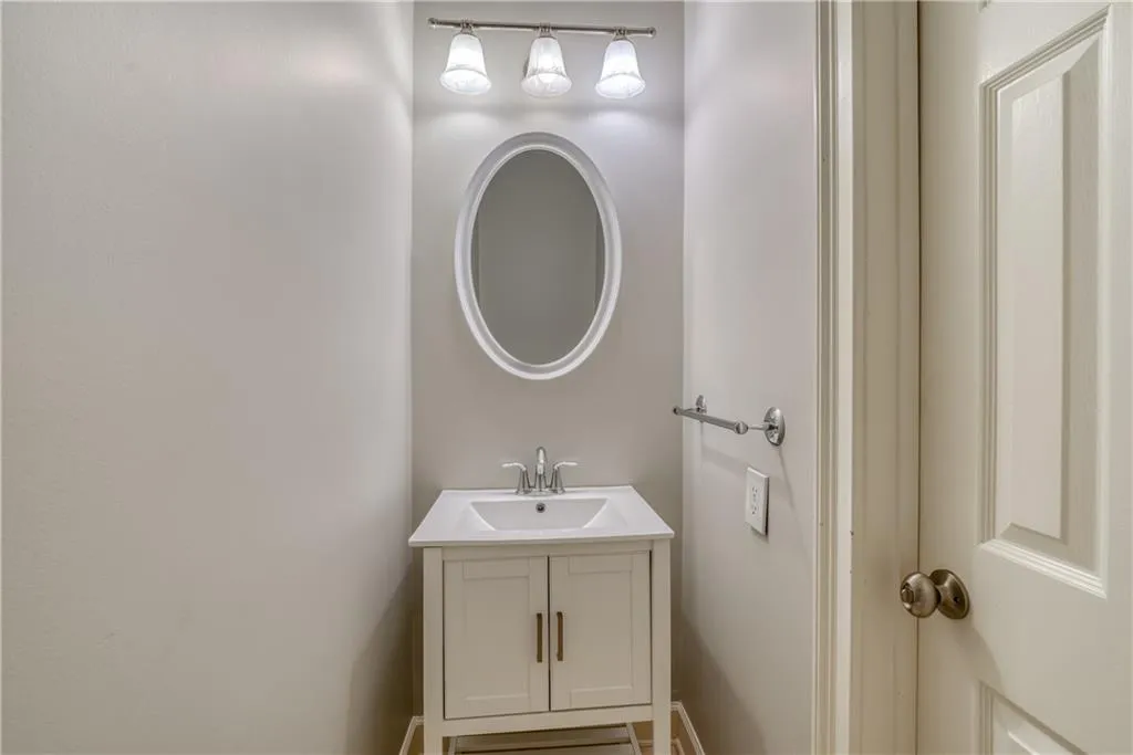 4 Westfair Court, Sandy Springs, Georgia 30328, 3 Bedrooms Bedrooms, ,2 BathroomsBathrooms,Residential,Sold,4 Westfair Court,6995326