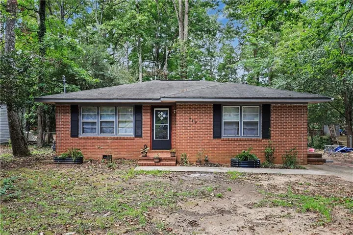 719 Sherwood Drive, Griffin, Georgia 30224