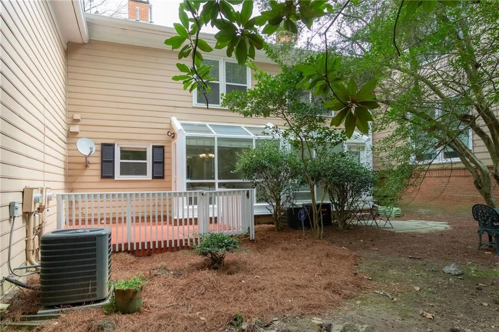 7500 Roswell Road Unit 35, Sandy Springs, Georgia 30350, 2 Bedrooms Bedrooms, ,2 BathroomsBathrooms,Residential,Sold,7500 Roswell Road Unit 35,7026116