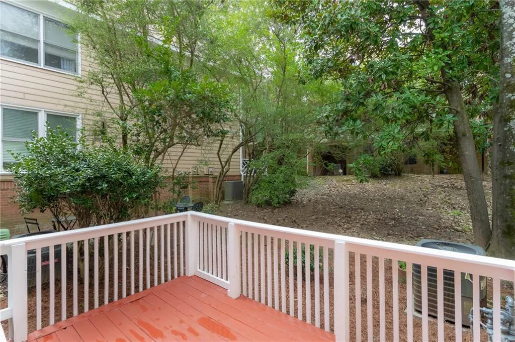 7500 Roswell Road Unit 35, Sandy Springs, Georgia 30350, 2 Bedrooms Bedrooms, ,2 BathroomsBathrooms,Residential,Sold,7500 Roswell Road Unit 35,7026116