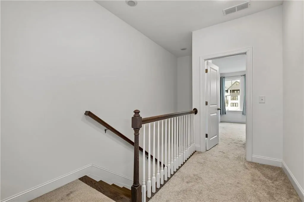 6562 Beacon Drive Unit 358, Sandy Springs, Georgia 30328, 3 Bedrooms Bedrooms, ,3 BathroomsBathrooms,Residential,Sold,6562 Beacon Drive Unit 358,7168292