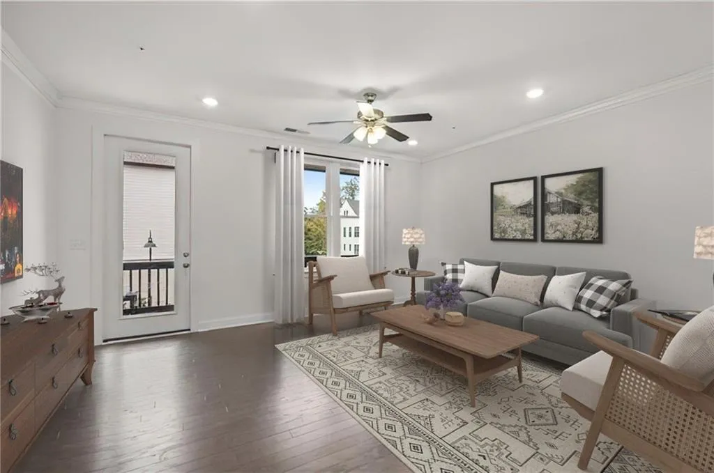 6562 Beacon Drive Unit 358, Sandy Springs, Georgia 30328, 3 Bedrooms Bedrooms, ,3 BathroomsBathrooms,Residential,Sold,6562 Beacon Drive Unit 358,7168292