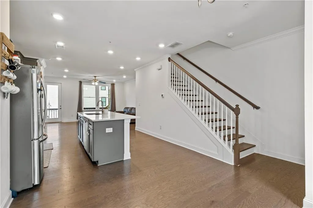 6562 Beacon Drive Unit 358, Sandy Springs, Georgia 30328, 3 Bedrooms Bedrooms, ,3 BathroomsBathrooms,Residential,Sold,6562 Beacon Drive Unit 358,7168292