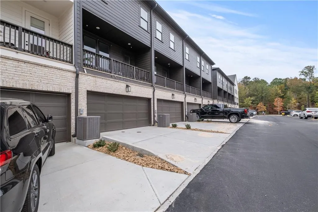 6562 Beacon Drive Unit 358, Sandy Springs, Georgia 30328, 3 Bedrooms Bedrooms, ,3 BathroomsBathrooms,Residential,Sold,6562 Beacon Drive Unit 358,7168292