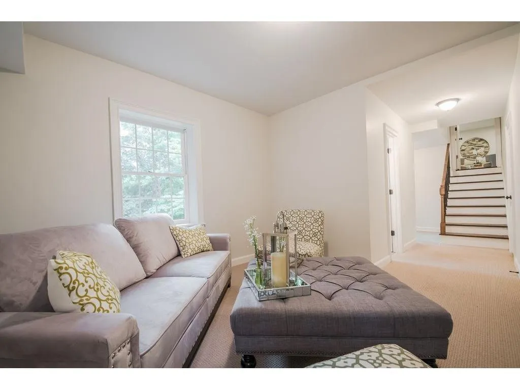 4586 Peachtree Dunwoody Road Ne, Atlanta, Georgia 30342, 4 Bedrooms Bedrooms, ,3 BathroomsBathrooms,Residential,Sold,4586 Peachtree Dunwoody Road Ne,5875496