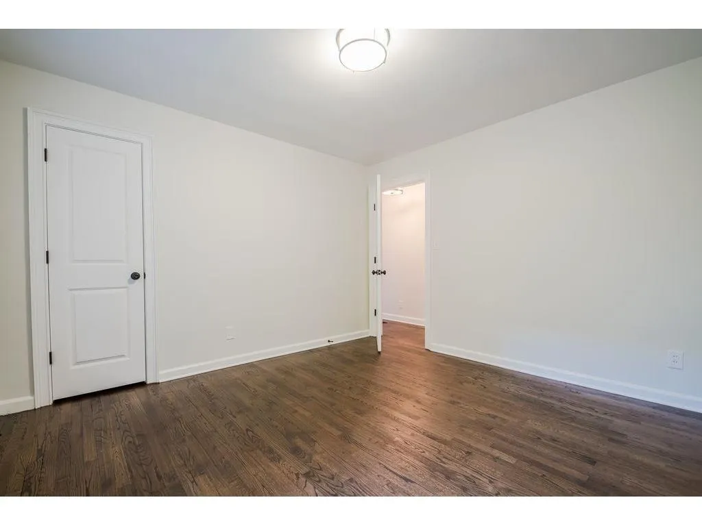 4586 Peachtree Dunwoody Road Ne, Atlanta, Georgia 30342, 4 Bedrooms Bedrooms, ,3 BathroomsBathrooms,Residential,Sold,4586 Peachtree Dunwoody Road Ne,5875496