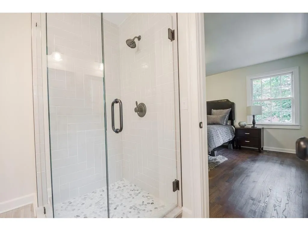 4586 Peachtree Dunwoody Road Ne, Atlanta, Georgia 30342, 4 Bedrooms Bedrooms, ,3 BathroomsBathrooms,Residential,Sold,4586 Peachtree Dunwoody Road Ne,5875496