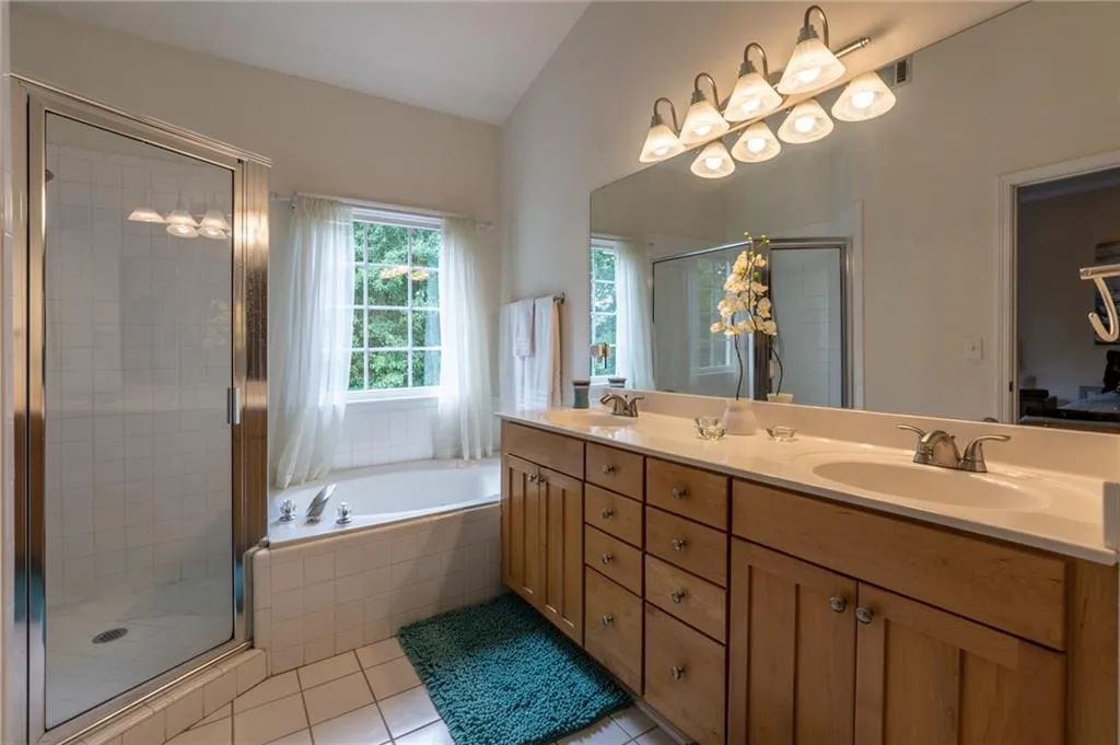 1200 Wing Street Unit 5, Atlanta, Georgia 30350, 3 Bedrooms Bedrooms, ,3 BathroomsBathrooms,Residential,Sold,1200 Wing Street Unit 5,6067877