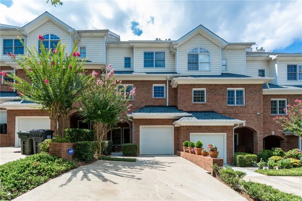 1200 Wing Street Unit 5, Atlanta, Georgia 30350, 3 Bedrooms Bedrooms, ,3 BathroomsBathrooms,Residential,Sold,1200 Wing Street Unit 5,6067877