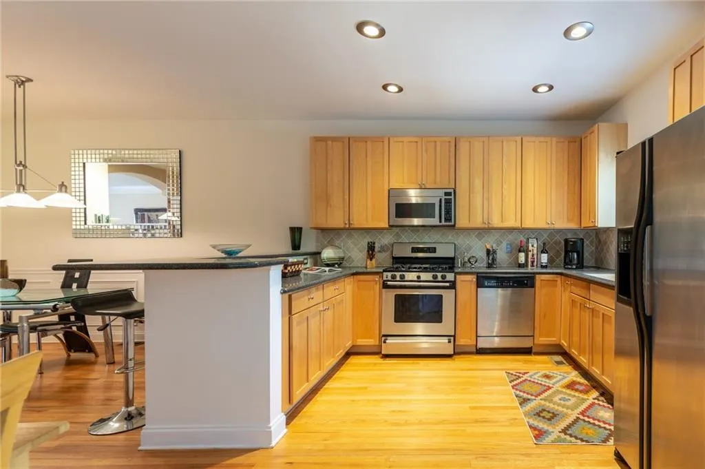 1200 Wing Street Unit 5, Atlanta, Georgia 30350, 3 Bedrooms Bedrooms, ,3 BathroomsBathrooms,Residential,Sold,1200 Wing Street Unit 5,6067877