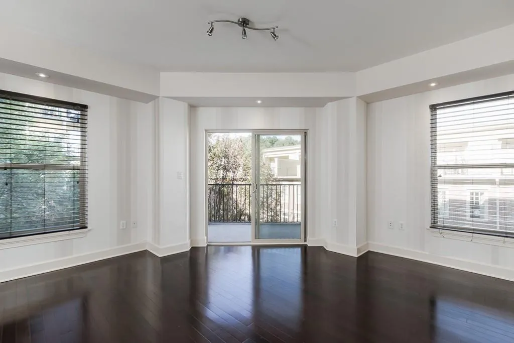 200 River Vista Drive Unit 514, Atlanta, Georgia 30339, 2 Bedrooms Bedrooms, ,2 BathroomsBathrooms,Residential,Sold,200 River Vista Drive Unit 514,6804265