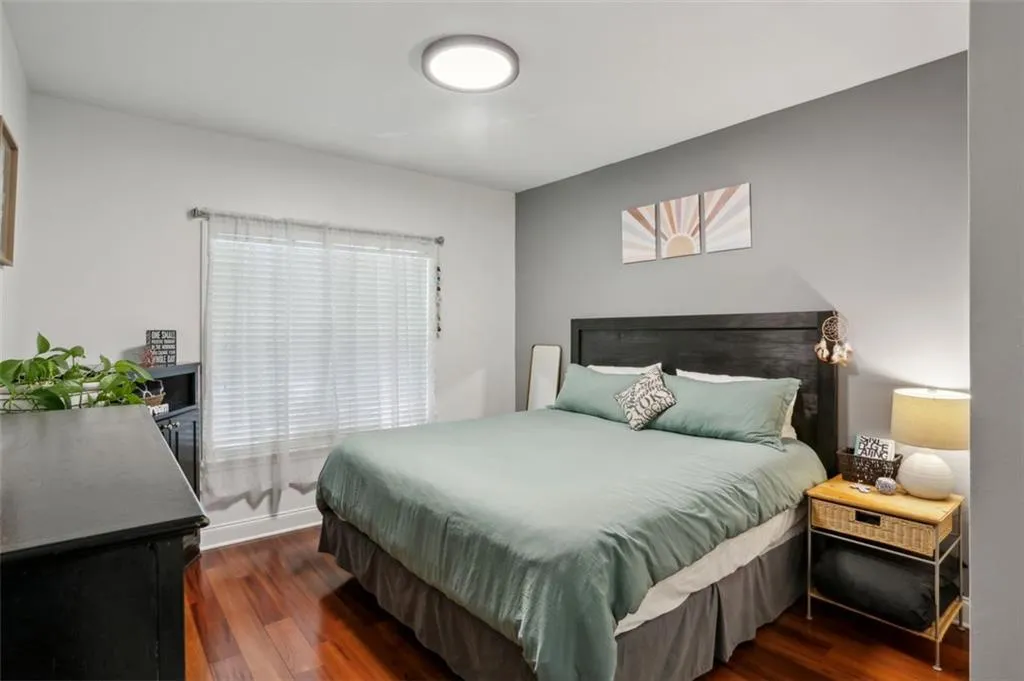 2700 Pine Tree Road Unit 3006, Atlanta, Georgia 30324, 1 Bedroom Bedrooms, ,1 BathroomBathrooms,Residential,For Sale,2700 Pine Tree Road Unit 3006,7583631