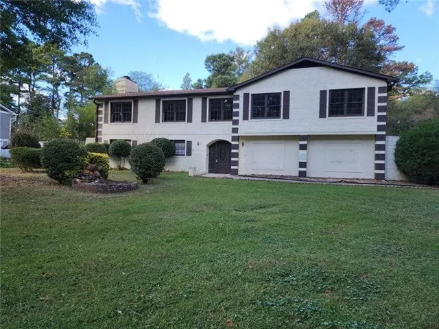 2035 Debra Lane, Marietta, Georgia 30066