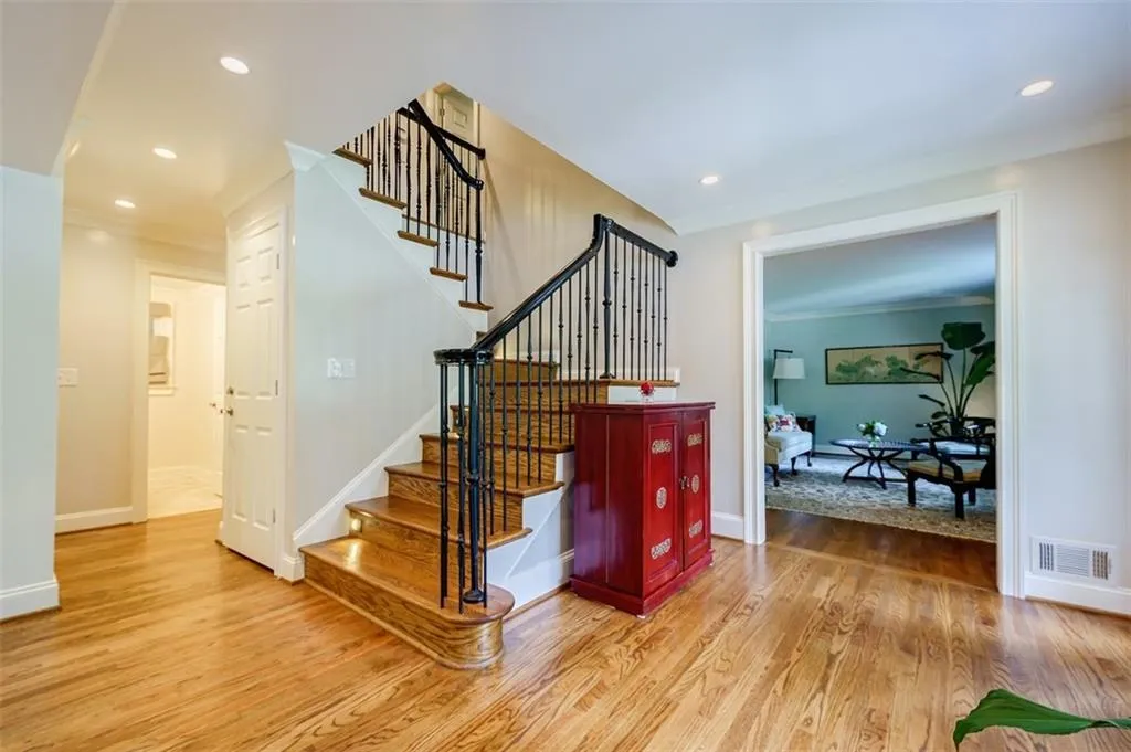 550 Old Harbor Drive, Atlanta, Georgia 30328, 4 Bedrooms Bedrooms, ,4 BathroomsBathrooms,Residential,Sold,550 Old Harbor Drive,7101507 550 Old Harbor Drive, Atlanta, Georgia 30328, 4 Bedrooms Bedrooms, ,4 BathroomsBathrooms,Residential,Sold,550 Old Harbor Drive,7101507