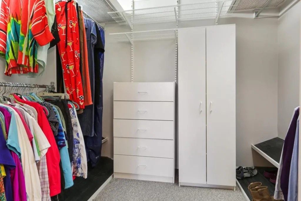 84 Forrest Place, Sandy Springs, Georgia 30328, 2 Bedrooms Bedrooms, ,2 BathroomsBathrooms,Residential,Sold,84 Forrest Place,6873922