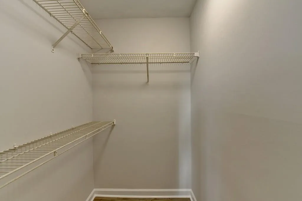 402 Granville Court, Atlanta, Georgia 30328, 1 Bedroom Bedrooms, ,1 BathroomBathrooms,Residential,Sold,402 Granville Court,7505019